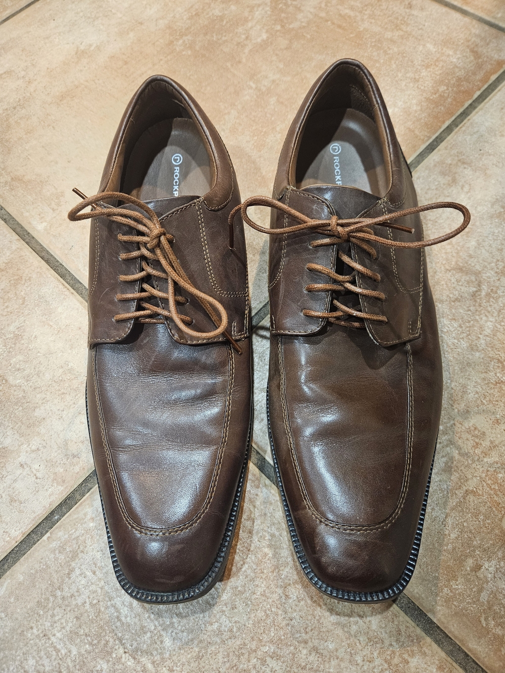 Rockport Men’s Dark Brown Leather Lace-Up Oxfords
